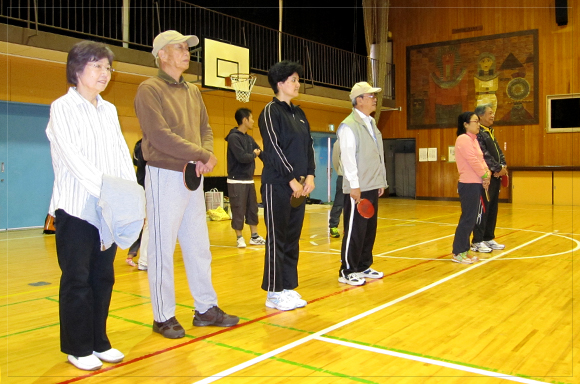 起死回生を誓って、自治会長自ら戦いに臨む…。